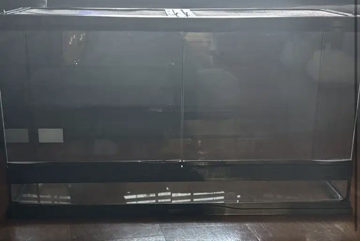 Zoo Med Reptile Tank