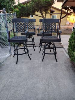 Cast Aluminum Patio Bar Stools