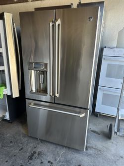 Cabinet depth Café style GE Refrigerator water, and icemaker can deliver Cafe 22.2 cu. ft. Smart French Door Refrigerator Depth and ENERGY STAR Retail