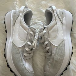 Nike Size 7 Shoes