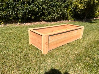 🌿Handcrafted Cedar Planter🌿