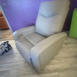 American Furniture Electric Recliner
