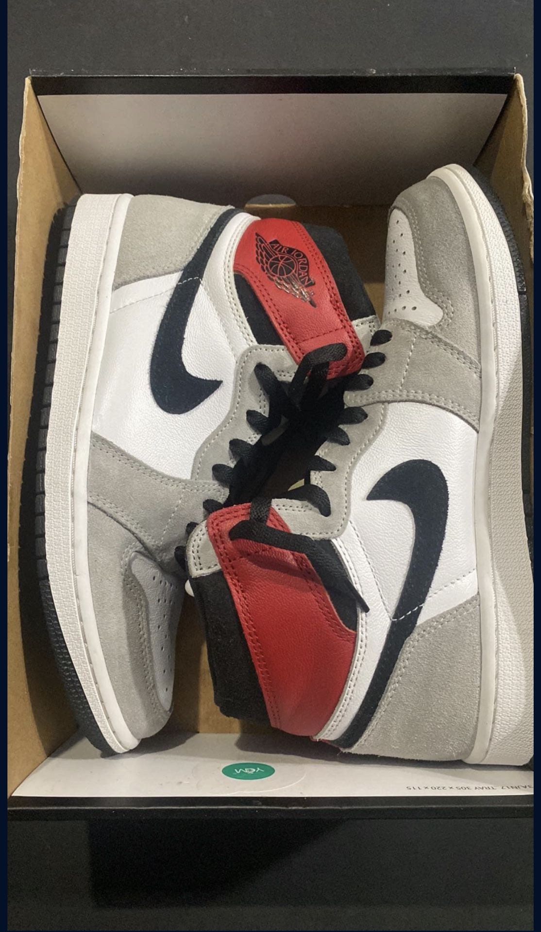 Jordan 1 High “ Smoke Grey “