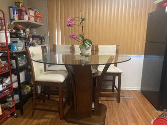 Wood Table And Chairs