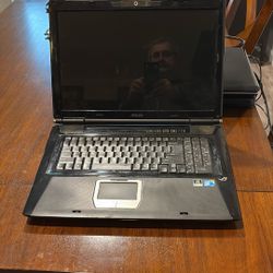 Laptop