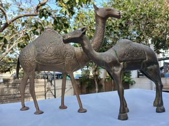 Vintage Standing Camels Brass Detailed Figurine Long Neck One Hump