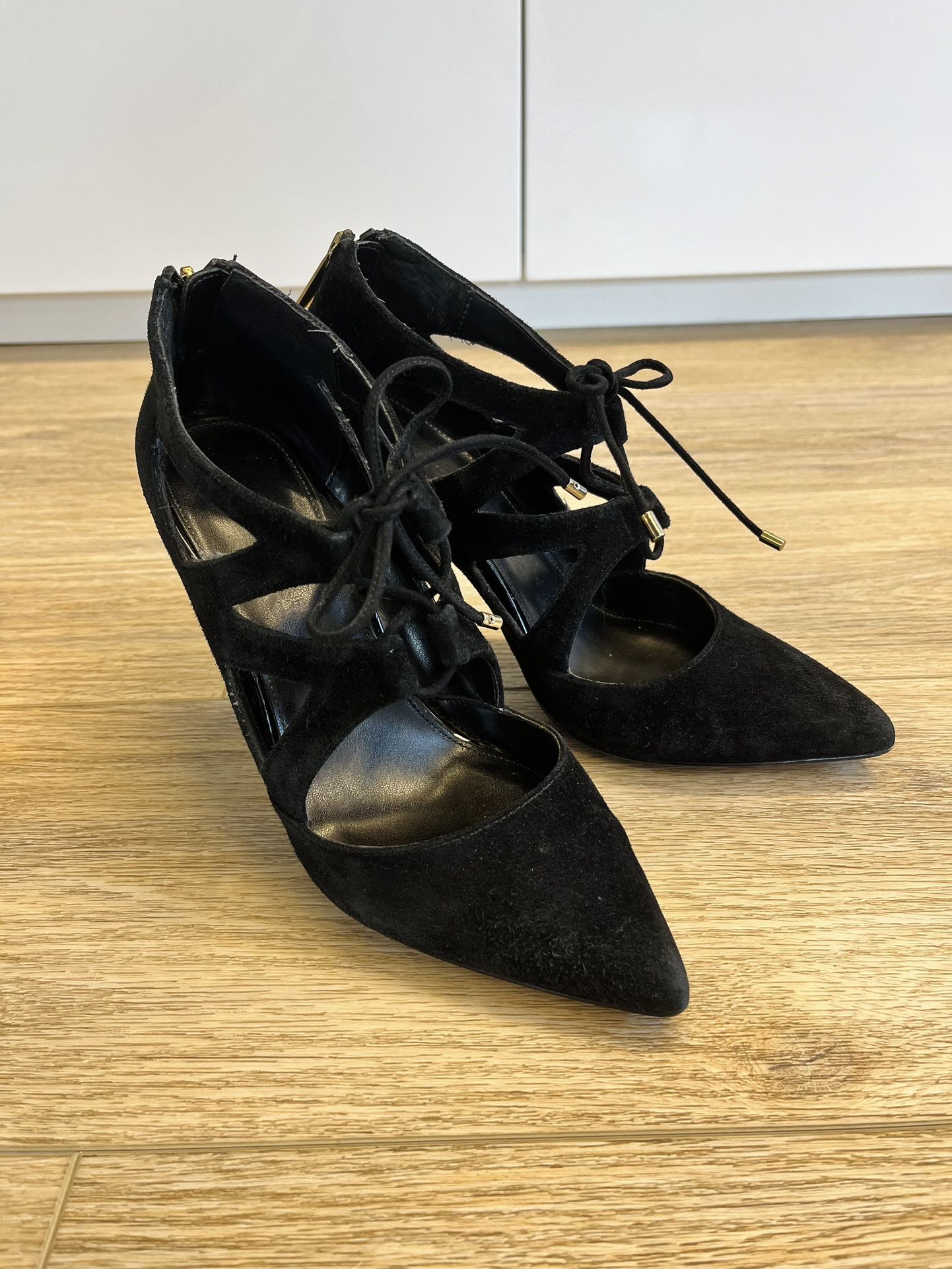Saks Fifth Avenue Black Suede Booties Size 7.5 - Great Condition!
