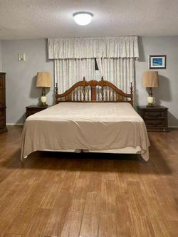 King size bed mattress and 2 twin boxes