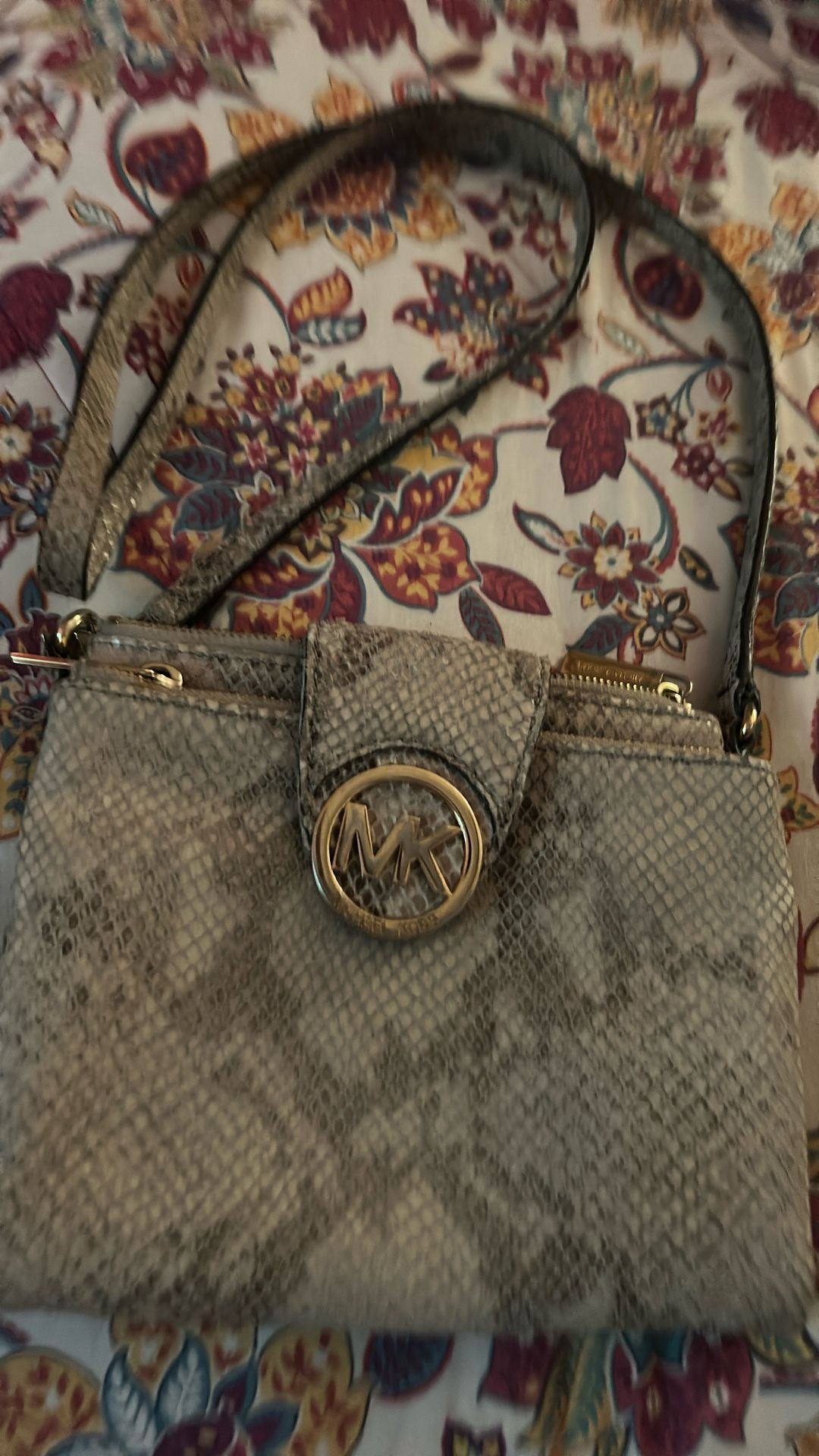 Michael Kors Vintage Snakeskin Purse 7" x 8" But Handle
