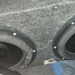 Boston G3 12 Subs In A Ported Enclosure 