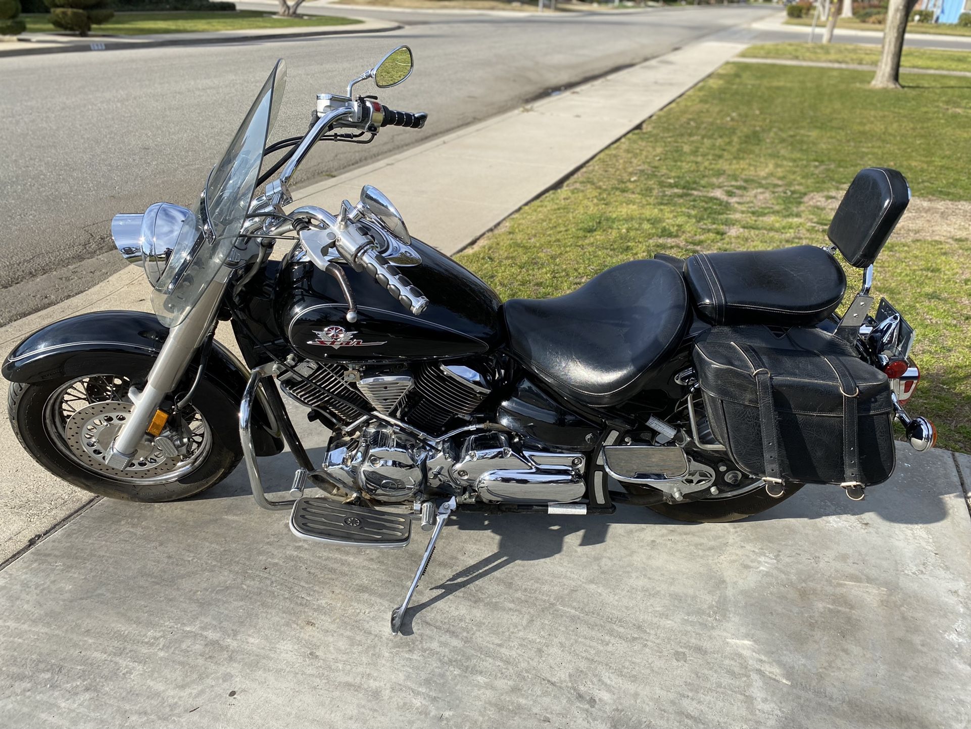 2000 Yamaha 1100 V-Star LOW MILES