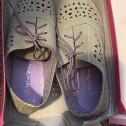 Gray Cambridge Shoes