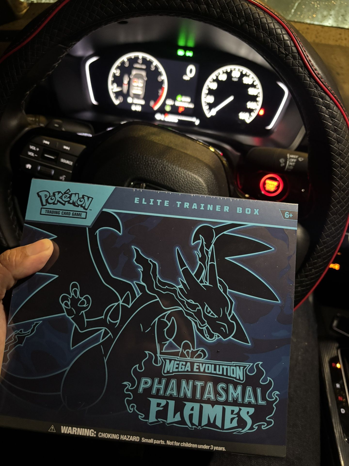 Phantasmal Flames Elite Trainer Box