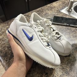 nike cortez