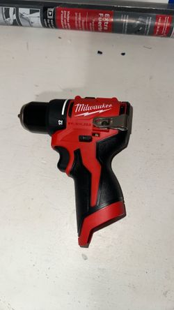 Milwaukee M12 12V Lithium-Ion Subcompact Brushless Cordless 3/8 in. Drill Driver