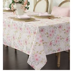 Florar Table Covers (15) Only Used Once 78x54 Rectangular. 