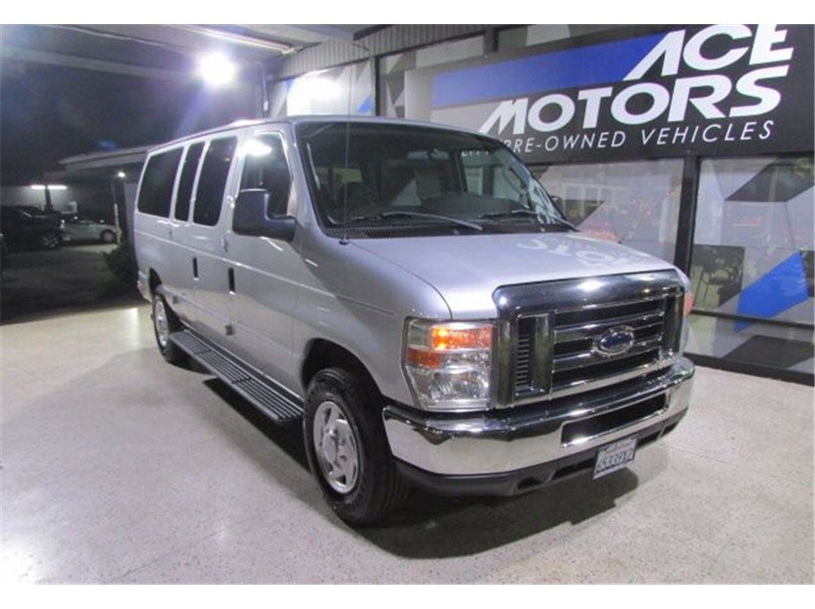 2012 Ford E-350