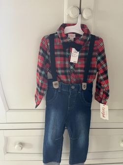 Carters Christmas Outfit 18M (New with Tag)