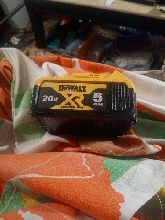 dewalt 20v 5ah lithium ion