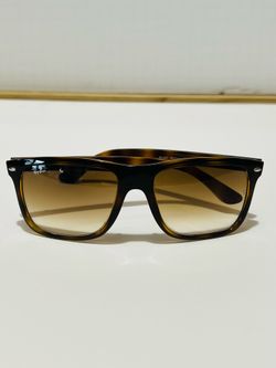 RAYBAN SUNGLASSES