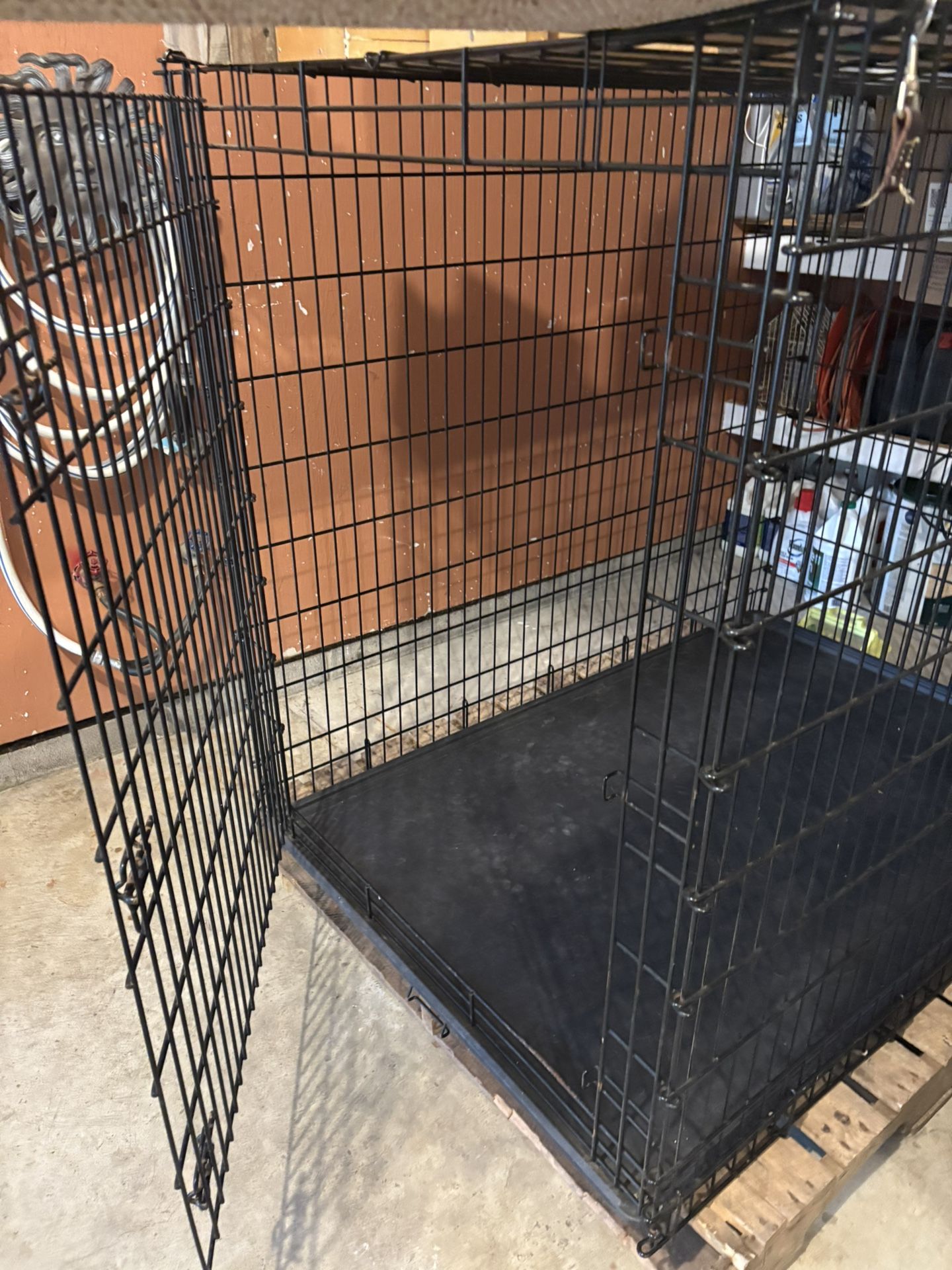 XL Dog Cage