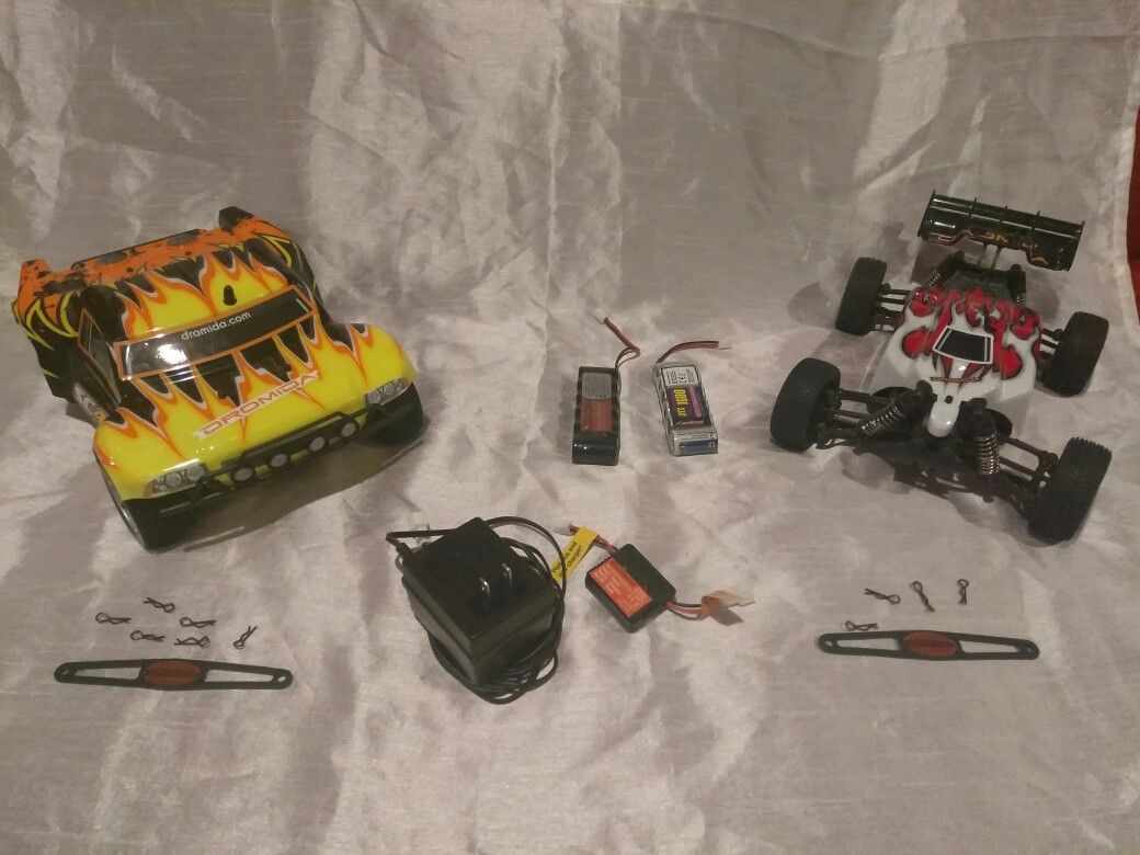 Two 4wd Dromida 1/18 scale rc cars (no batteries)