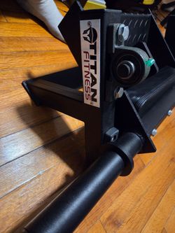 Titan Fitness Tibia Dorsi Calf Machine