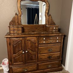 Wooden Dresser With Mirror 
