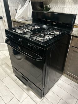 Hot point Gas range
