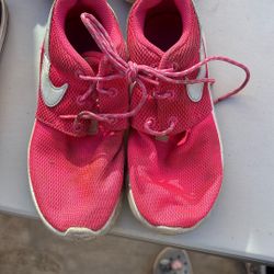 Nike Pink Shoes Size 1Youth