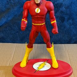 Flash 1/10 Scale Statue 