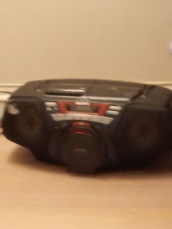 CD boombox AM FM radio
