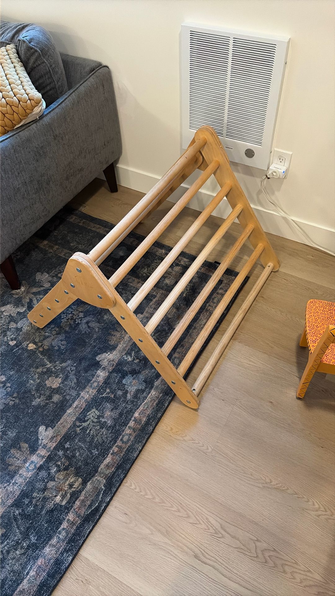 Lilly & River pikler Climber 