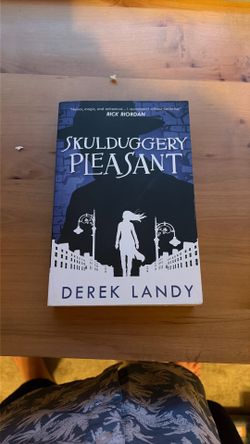 Skulduggery Pleasant by Derek Landy