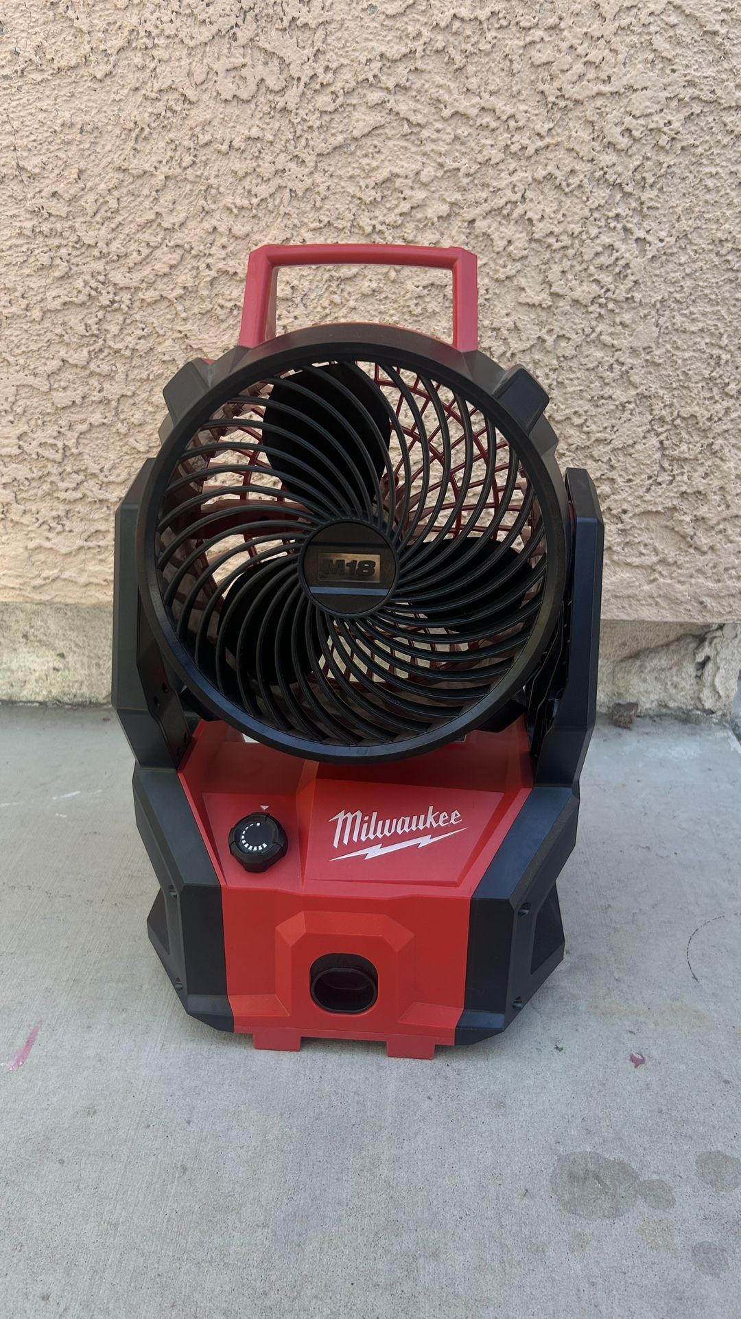 Milwaukee M18 Job Site Fan. No Battery for Sale in Las Vegas, NV - OfferUp