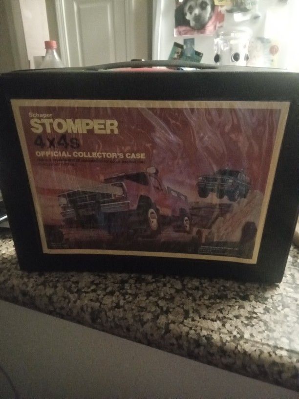 1980'S ELECTRIC 4X4 STOMPER TRUCKS. ORIGINAL SERIES OF THE FIRST 8