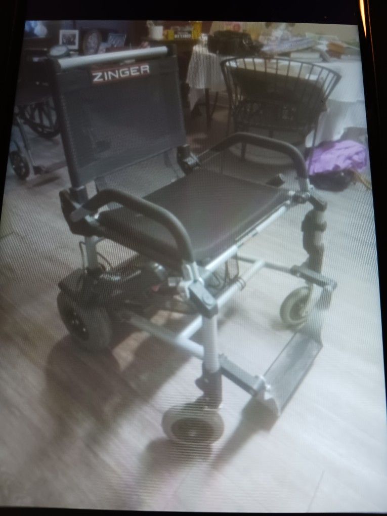 Zinger Journey Electric Chair