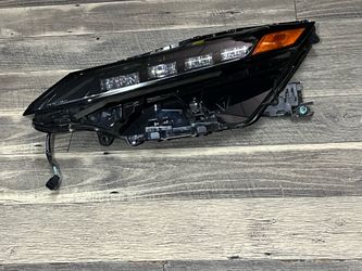 2023-2026 NISSAN ARIYA HEADLIGHT LEFT DRIVER SIDE FULL LED ORIGINAL OEM FULL ASSEMBLY IN EXCELLENT WORKING CONDITIONS
