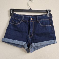 Fashion Nova Blue Short Jean Shorts Size 7