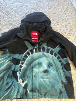 Supreme tnf statue of liberty jacket