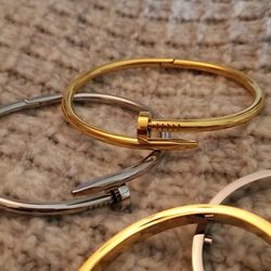 Silver And Gold Fashion Bracelets 