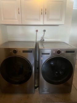 LG Washer and Dryer great condition