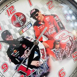 Cash Only App or Cash Apple Pay only Clock of 2 Race Car drivers