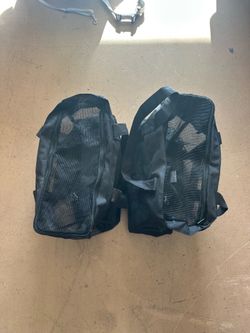 Soft pet carrier tote