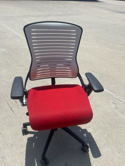 Desk chair