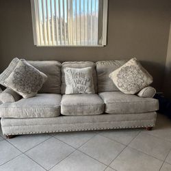 Sofa/Couch