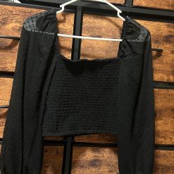 Stretchy, Sheer Sleeve Crop Top 