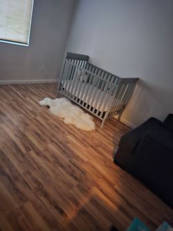 Children's crib