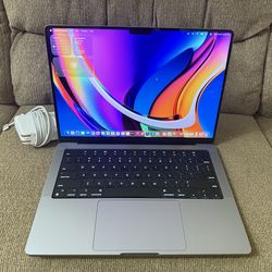 2023 MacBook Pro 14”  M2 Pro , 16gb Ram,512GB SSD, Fast