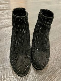 Girls’ Black Sparkly Ankle Boots - size 4
